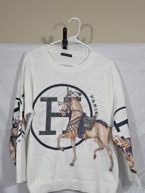 Womens H Sweater Paris Horse Motif White Sweater W/ Rhinestones (W474)